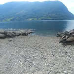 Flott I Vistdal, Romsdal Myklebostad (More og Romsdal)