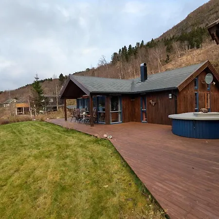 Flott I Vistdal, Romsdal *