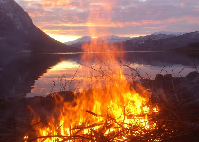 Feriehus Flott I Vistdal, Romsdal Myklebostad (More og Romsdal)